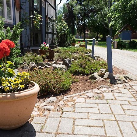 Landhotel Markthof Satemin Вустров Екстер'єр фото
